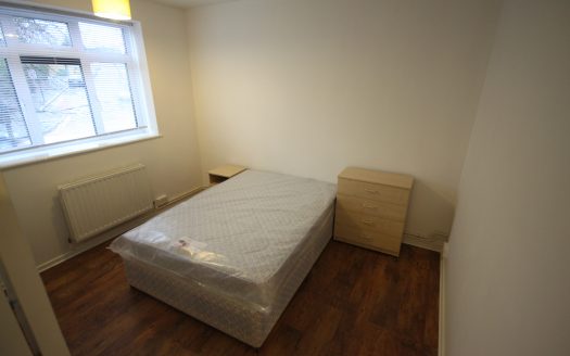 SE22