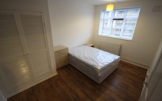 SE22